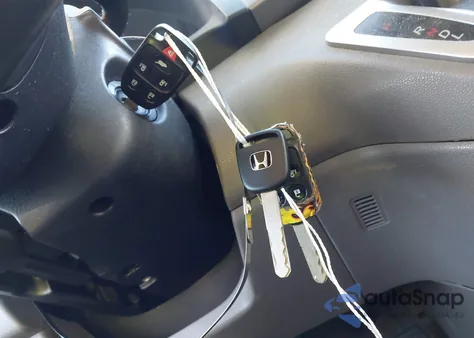 2011 Honda Odyssey Ex-L z USA, uszkodzony, nr VIN 5FNRL5H60BB026770